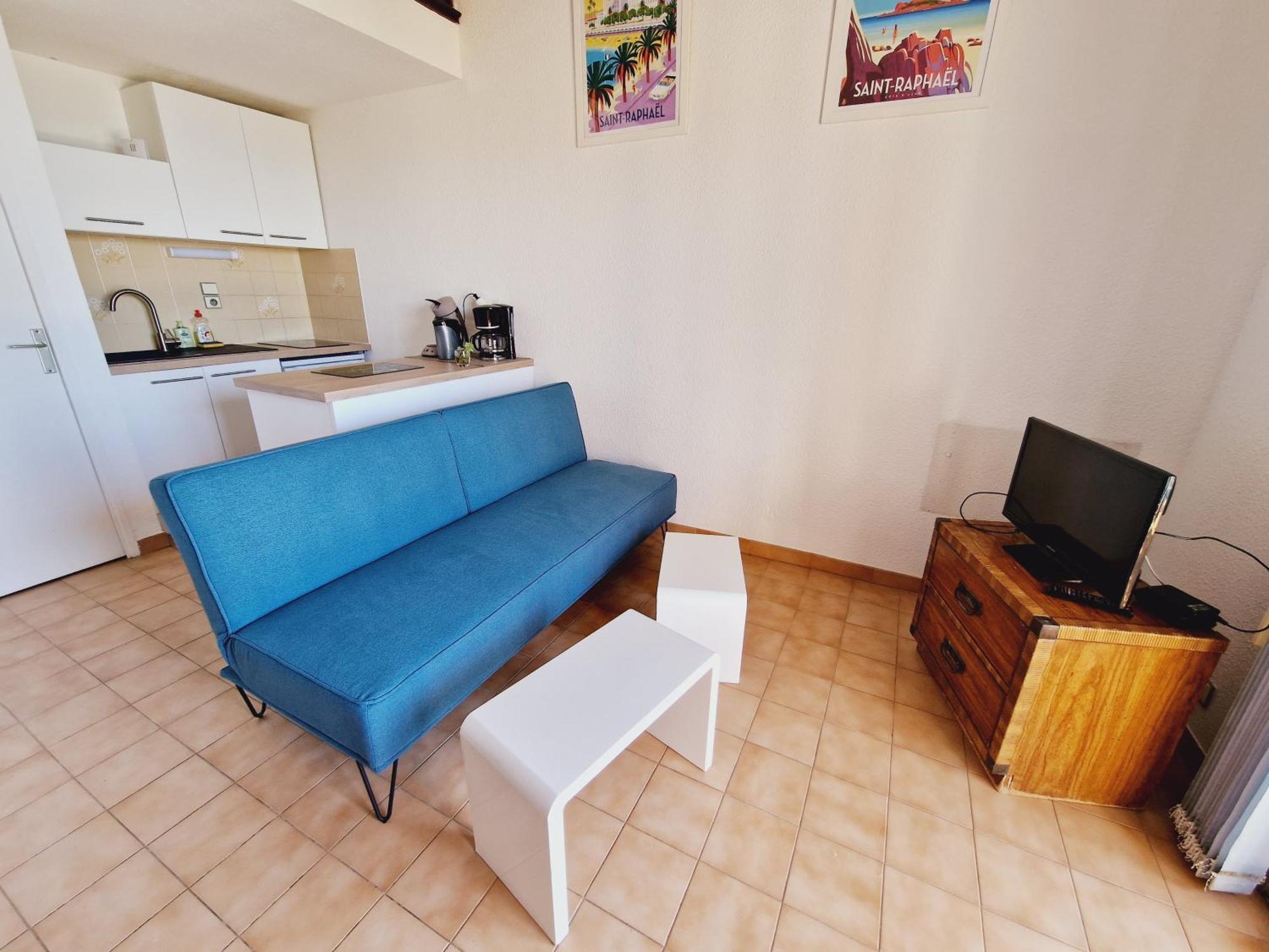 Duplex, Vue Panoramique Sur La Mediterranee, Piscine, Garage Сен-Рафаэль Экстерьер фото