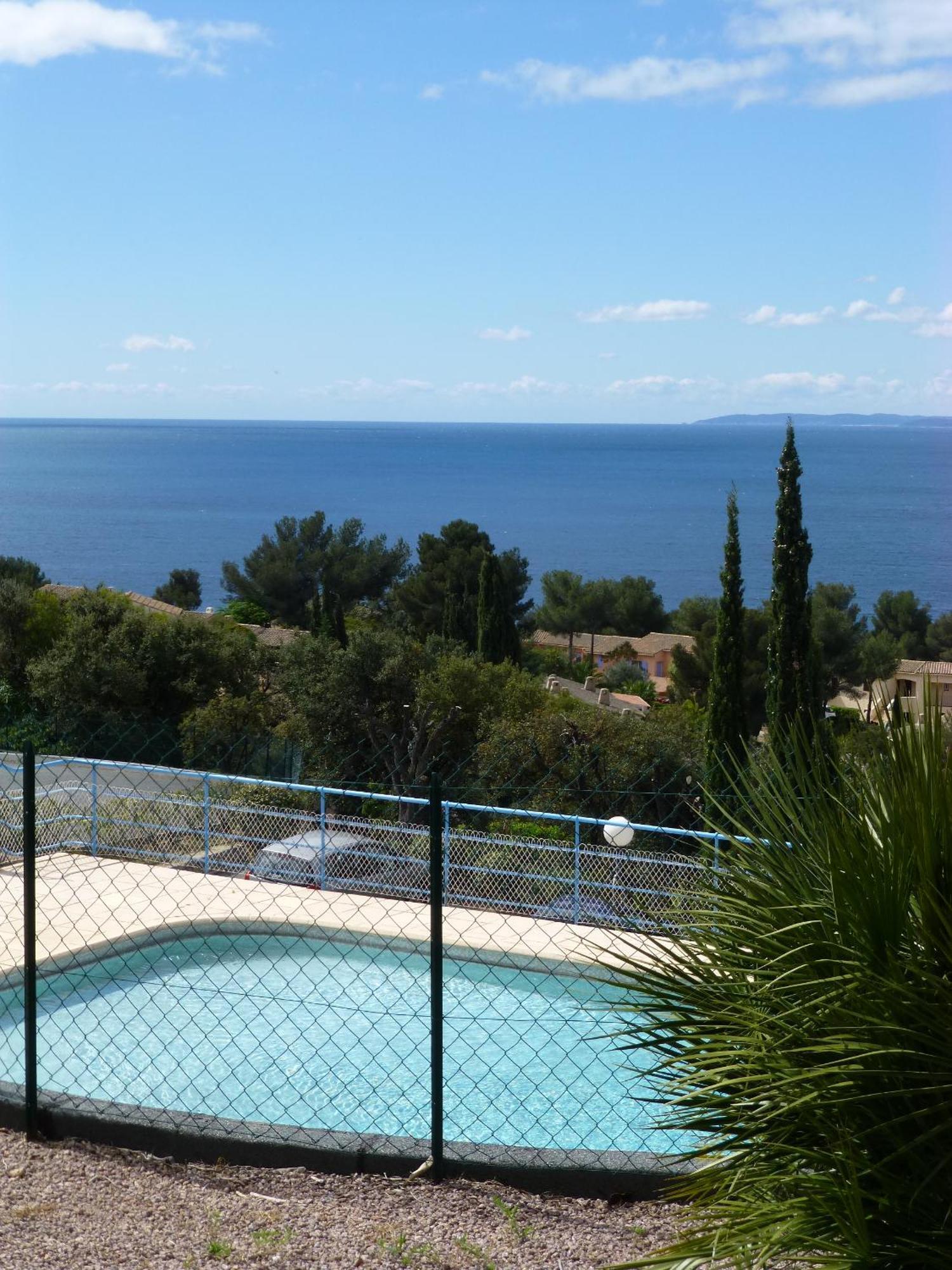 Duplex, Vue Panoramique Sur La Mediterranee, Piscine, Garage Сен-Рафаэль Экстерьер фото